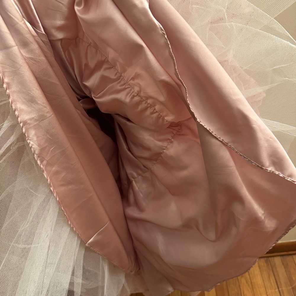 SHERRI HILL Swiss Dot Ruffle Tulle Gown - Picture 7 of 11
